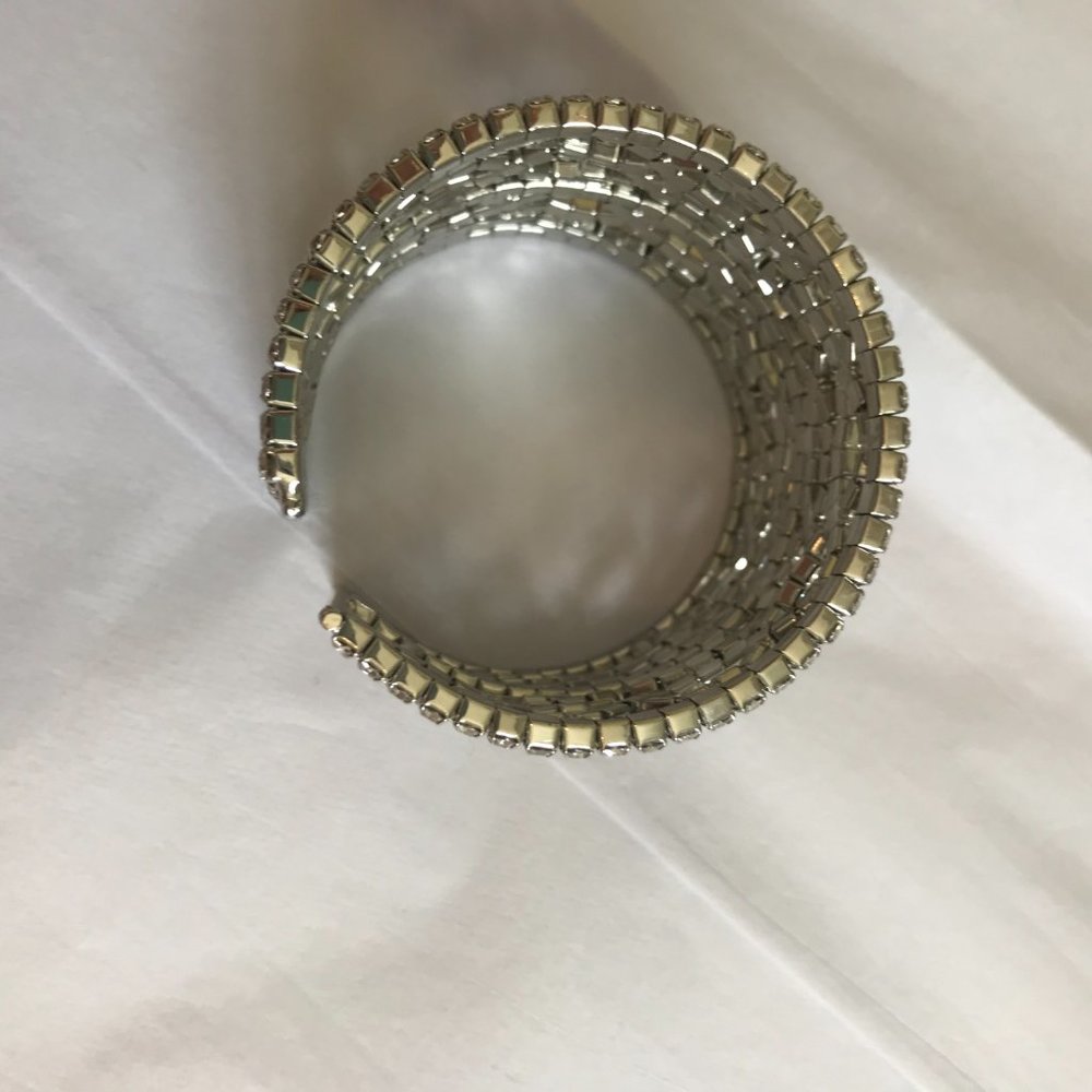 3/$15 Flexible Rhinestone Diamond Cuff Bracelet - Picture 4 of 5